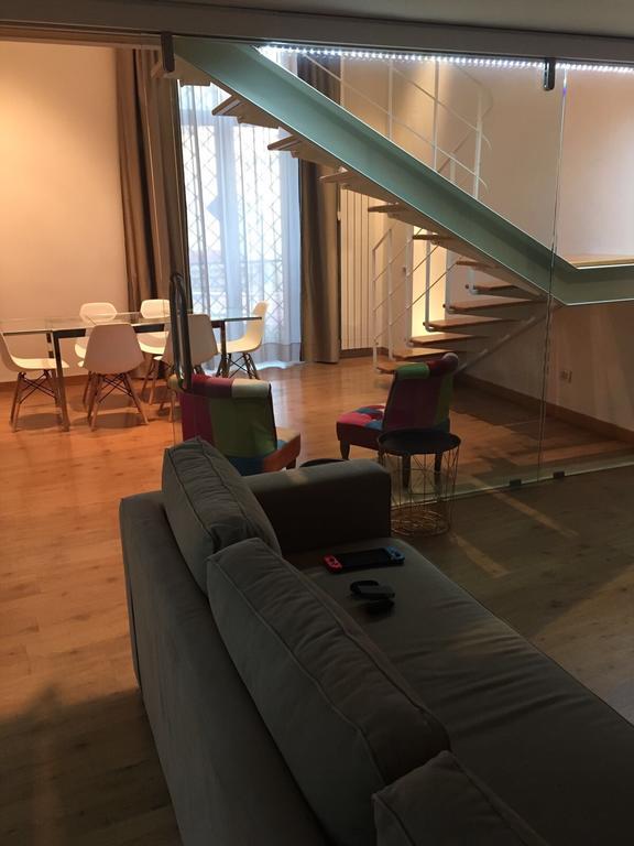 Loft In Palazzo Trina 1600D.C. Apartman Nápoly Kültér fotó