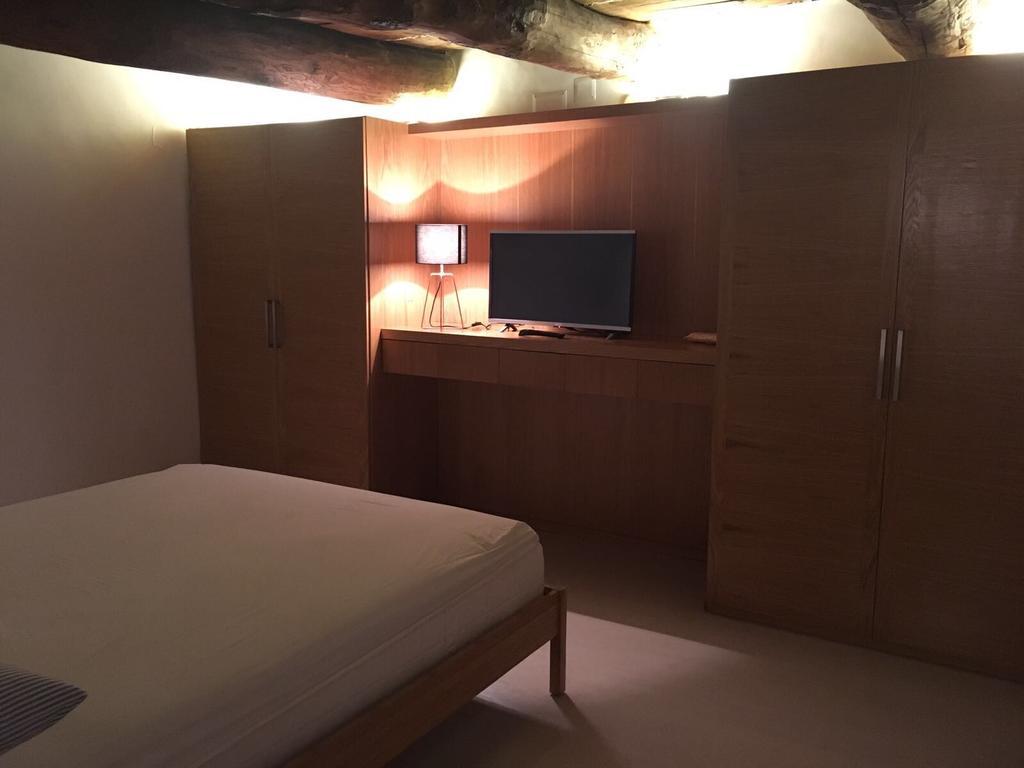 Loft In Palazzo Trina 1600D.C. Apartman Nápoly Kültér fotó